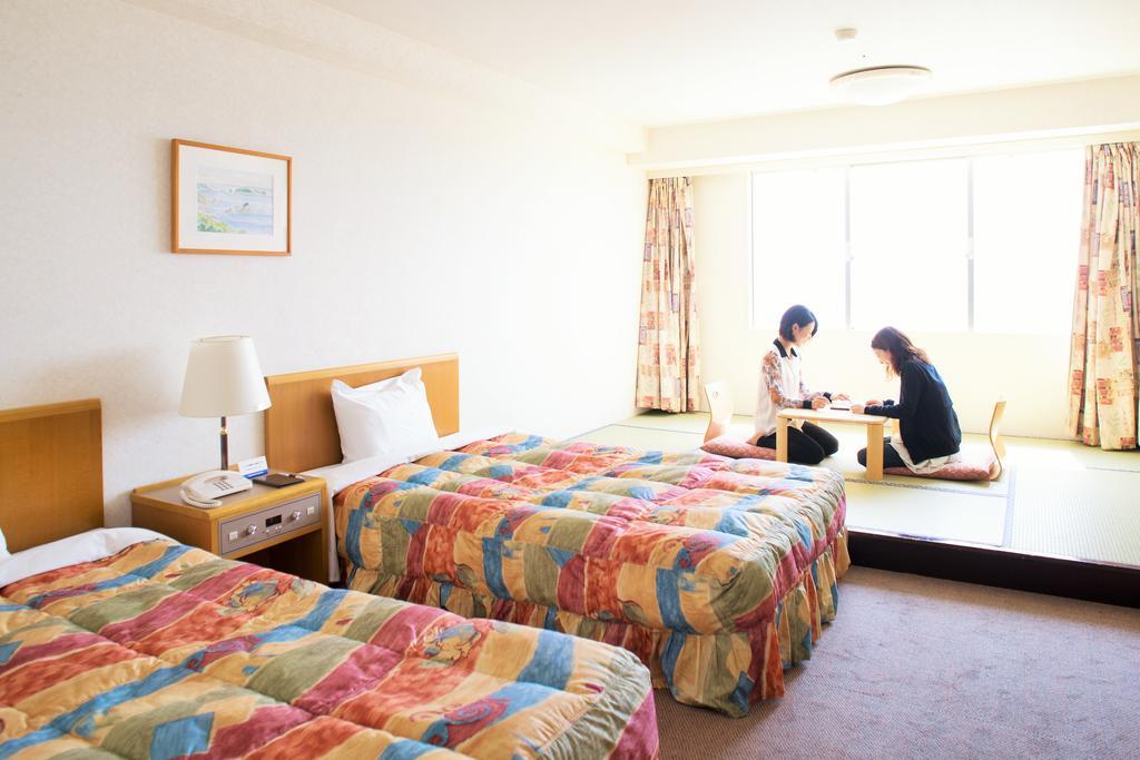 Hotel & Resorts Wakayama-Kushimoto Quarto foto
